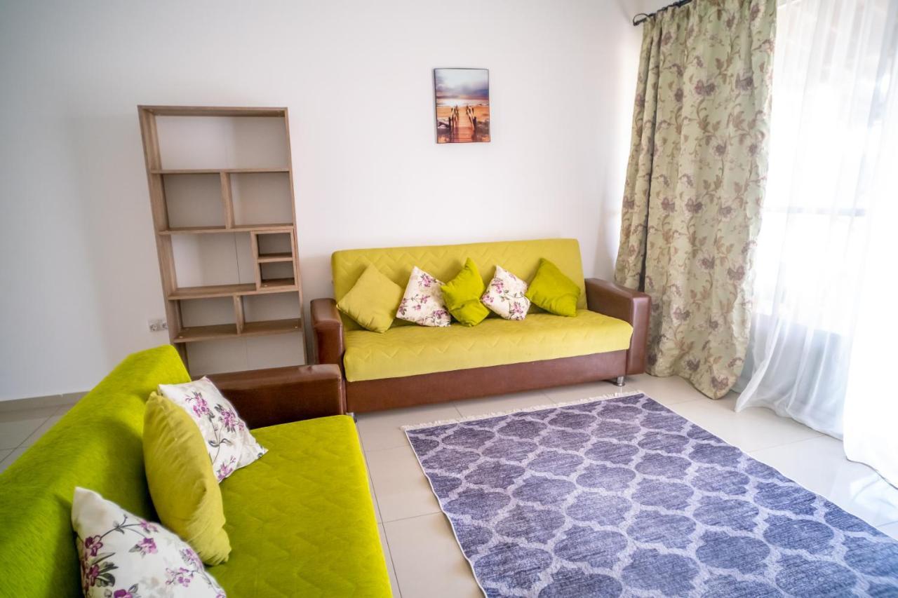 Spacious Three-Bedroom Apartment With Sea View A3 Kyrenia  Exterior photo